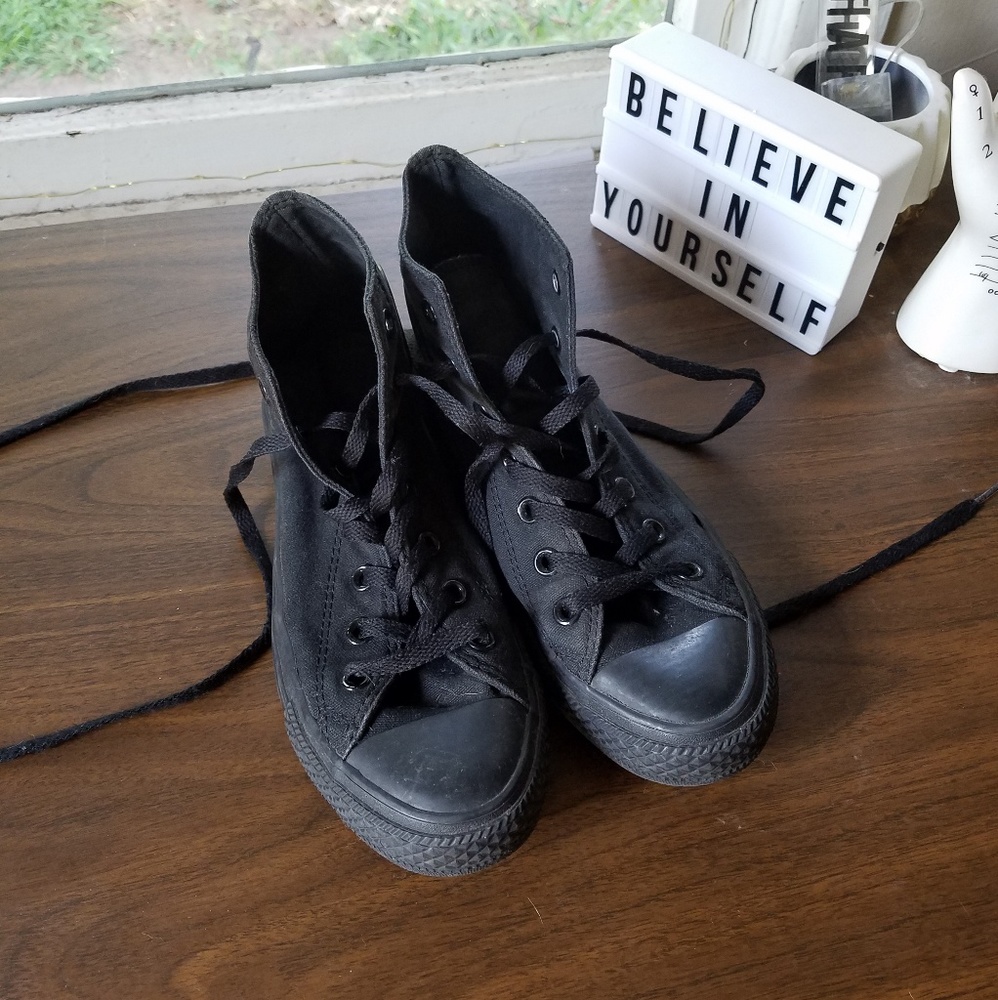 Black Converse hightops